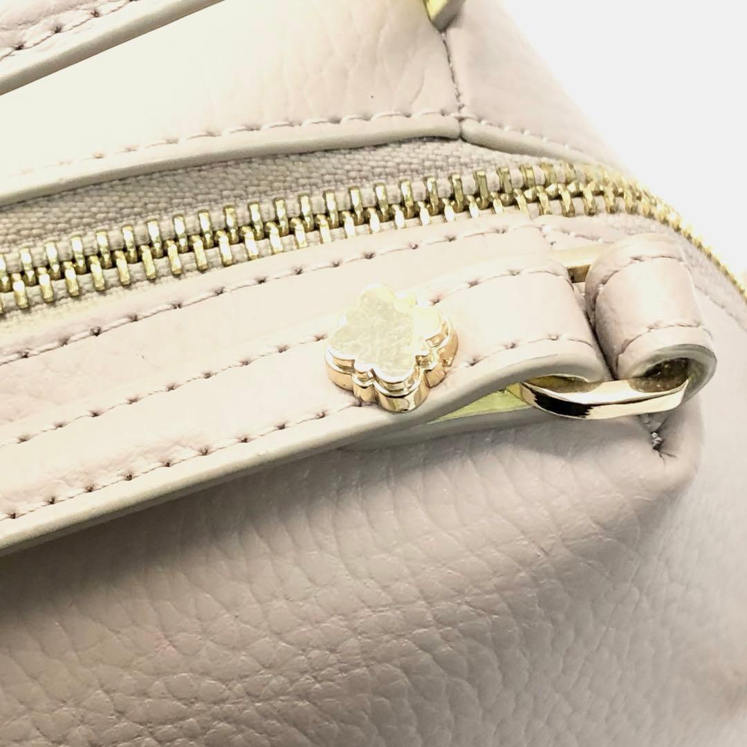 【まゆ ✨】　TOCCA ポシェットバッグ　ショルダーバッグ　グレージュ