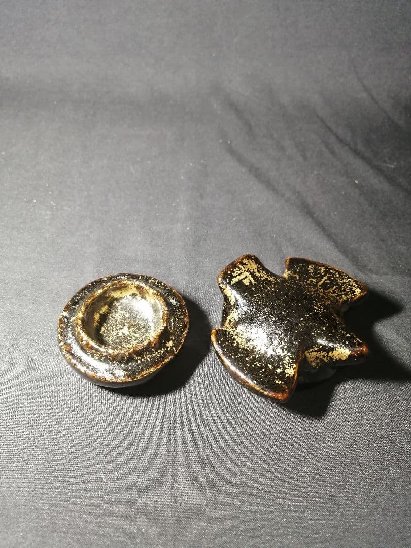 【茶道具】楽家四代一入作　雀香合　十二代弘入識箱　香合194