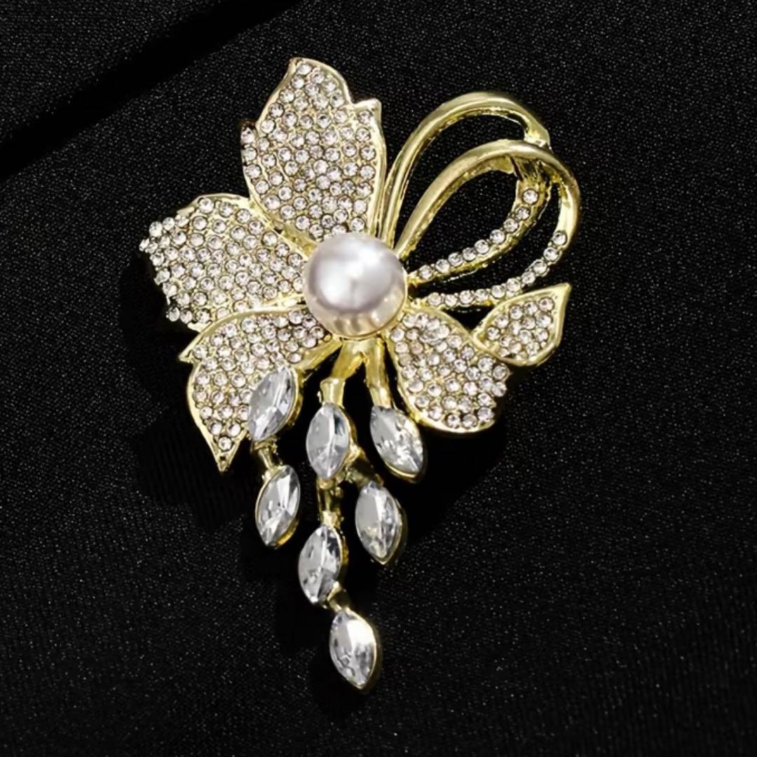 新品】ブローチ パール ゴールド 卒業式 ラインストーン ゴールド