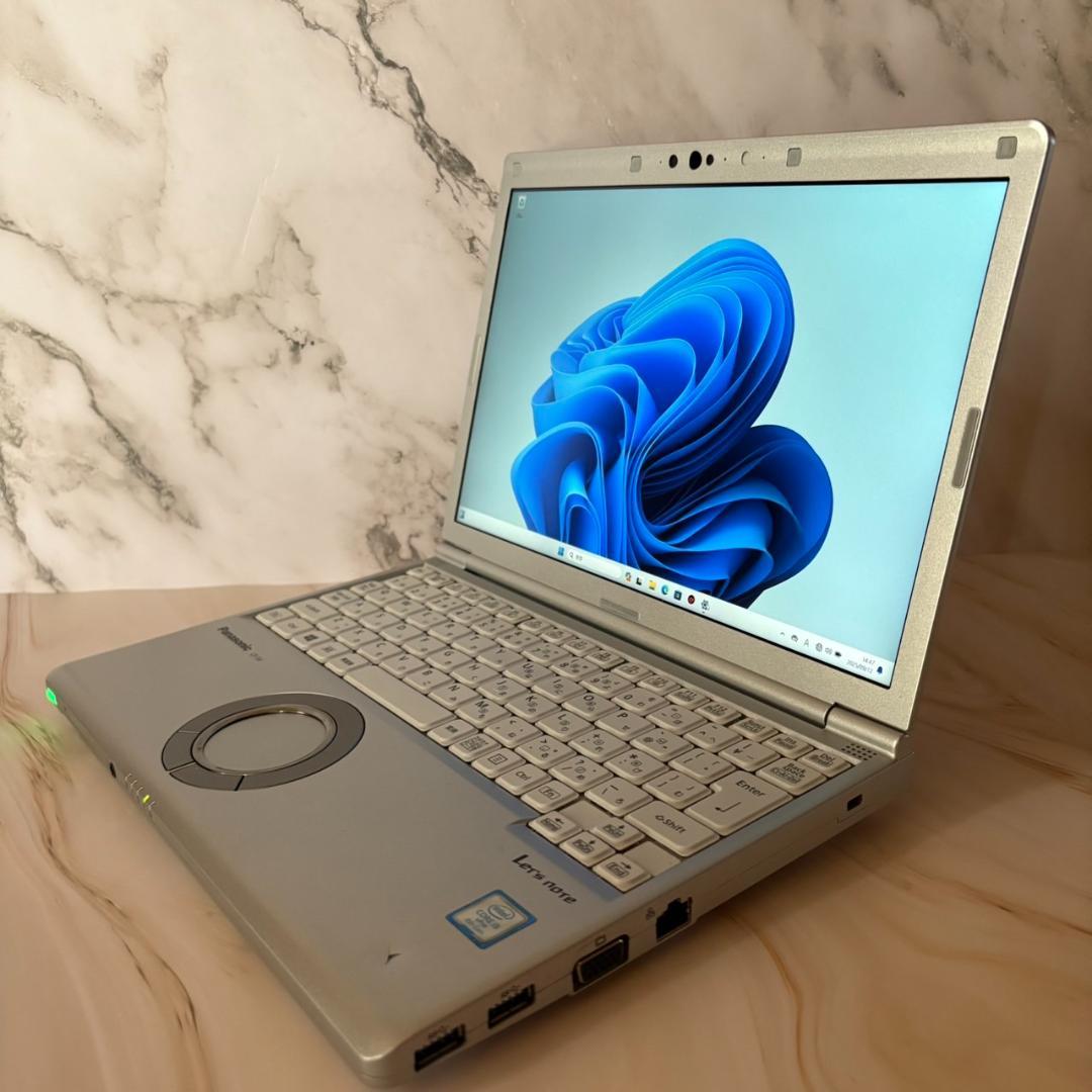 Panasonic レッツノート SV8 i5第8世代/8GB/256GB ノートPC