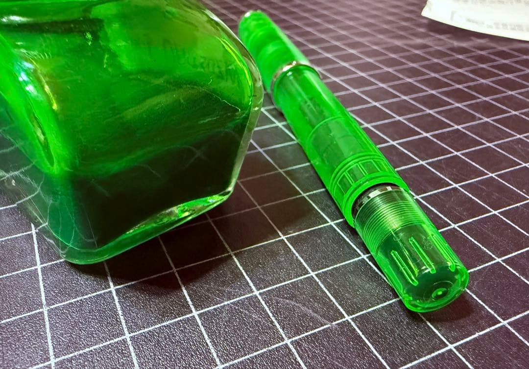 Pelikan ペリカン M205 万年筆 ペン先BB ボトルインクセット - メルカリ