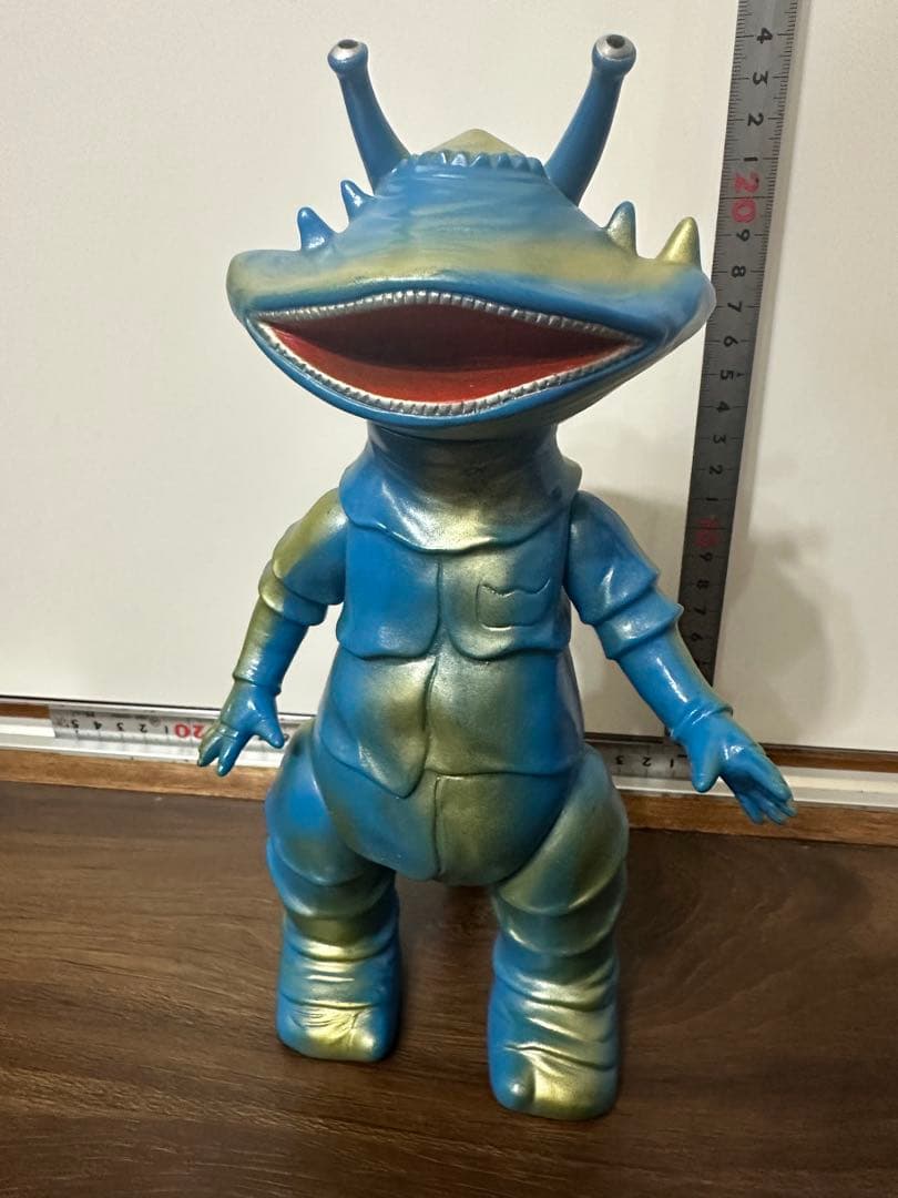 カネゴン　復刻　ソフビ ブルマァク製「カネゴン」の「昭和レトロカラー」が2025年11月13日12時