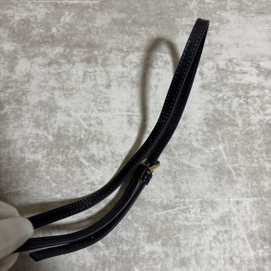 H250 美品✨FURLA フルラ　ショルダーバッグ　キティ　コラボ　チェーン