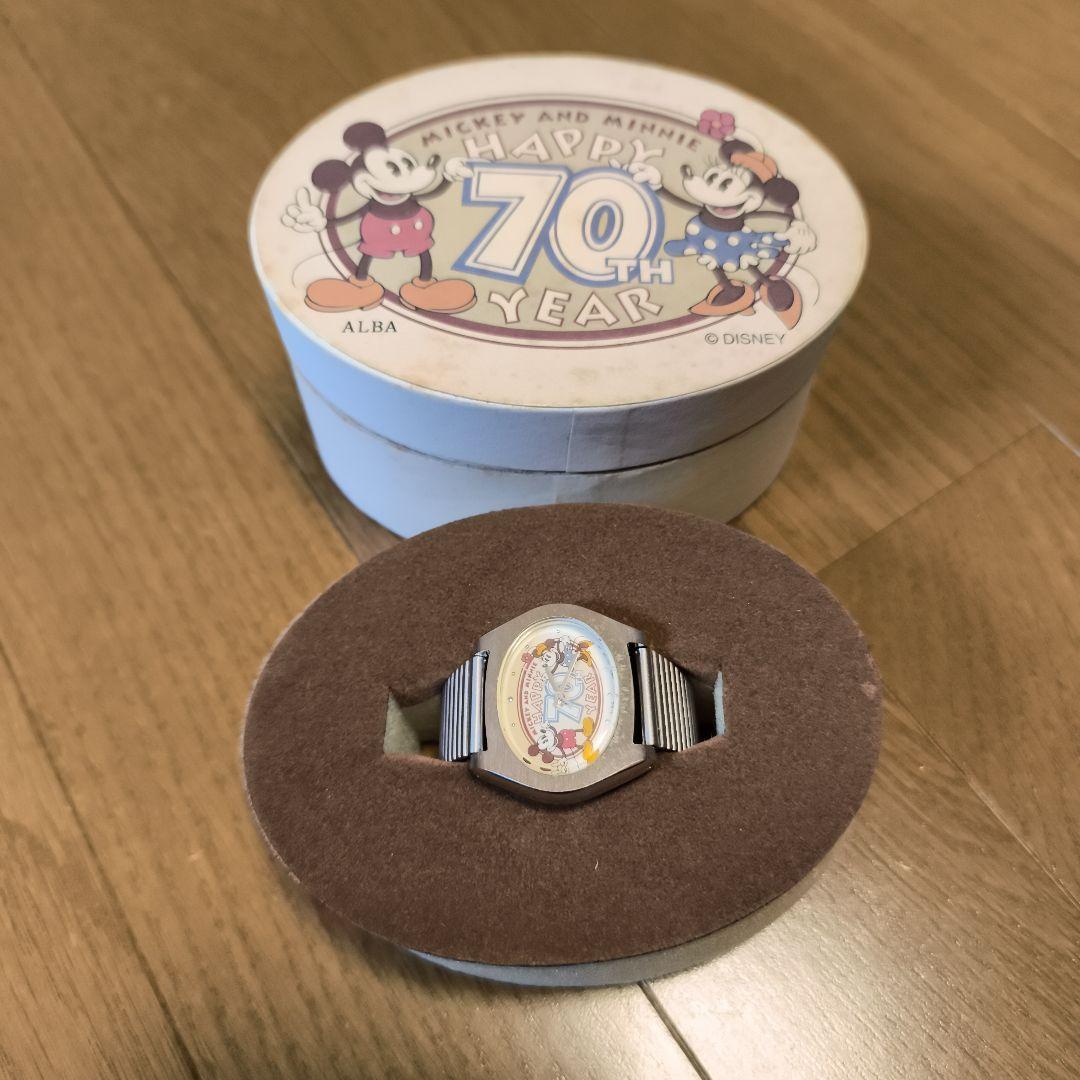 希少 ALBA SEIKO Disney 70周年記念 腕時計 ミッキー ミニー 中古