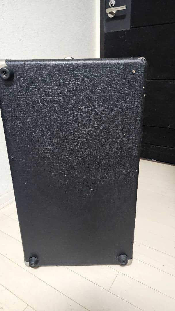 動作確認済】Fender スピーカーキャビネット B210CE ベース