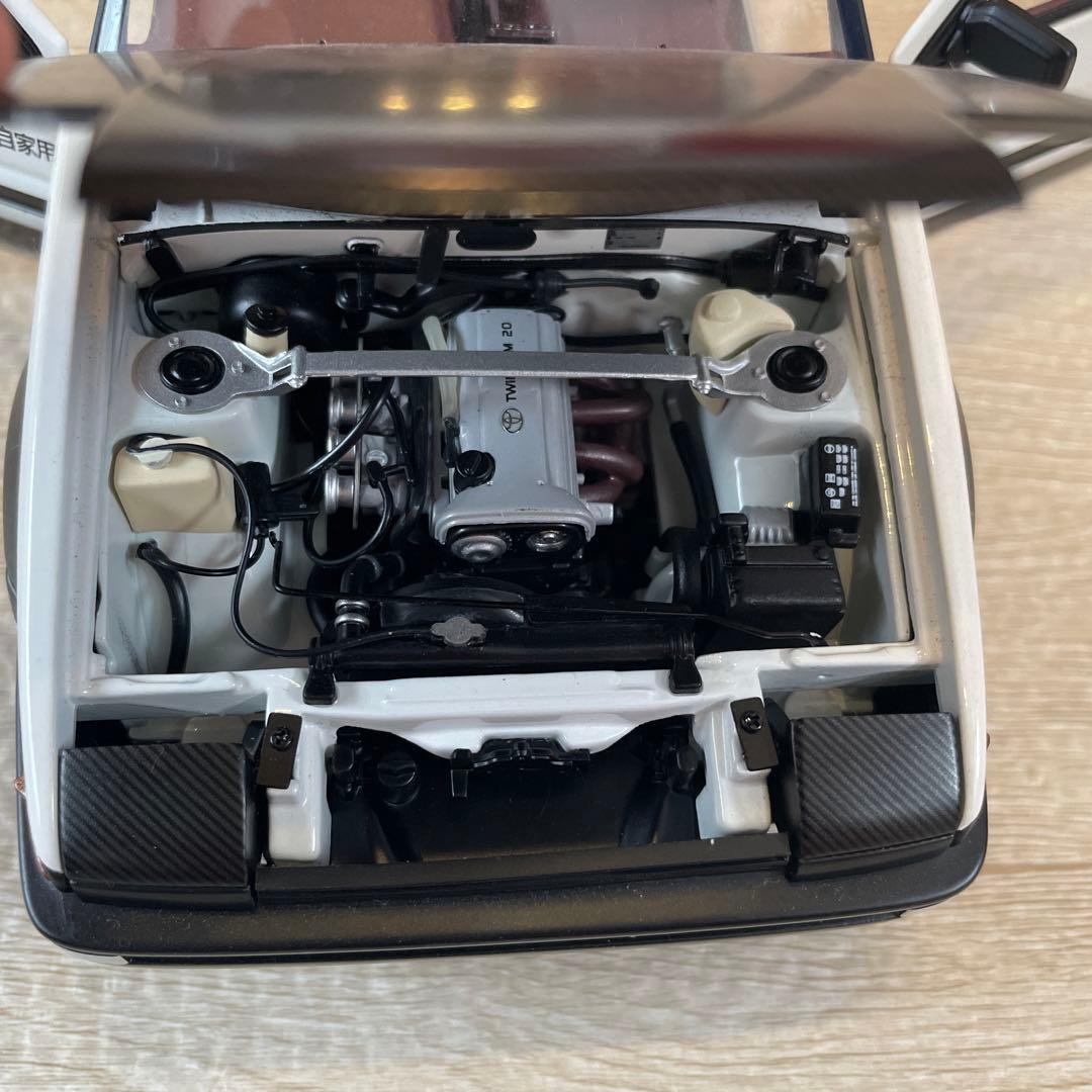 AE86 ホワイト/ブラック 藤原とうふ店