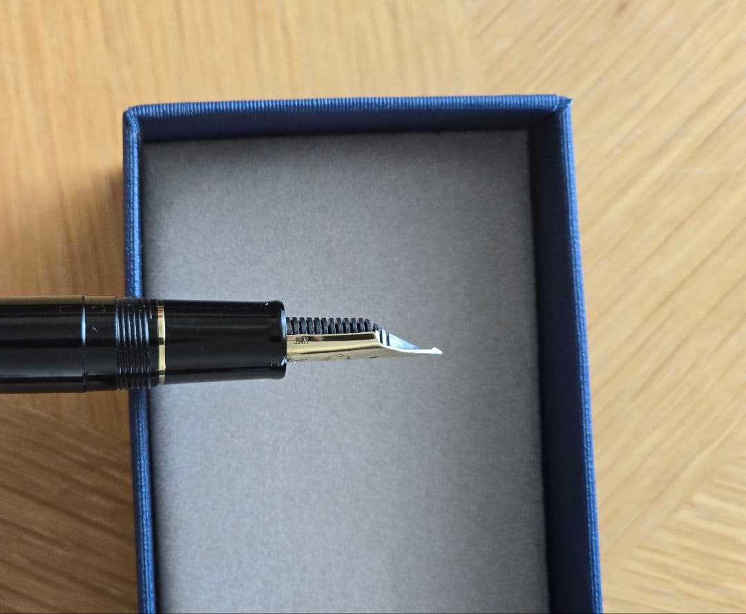 セーラー万年筆 SAILOR 長刀研ぎNMF廃盤品 中細 10-7111-320 - メルカリ