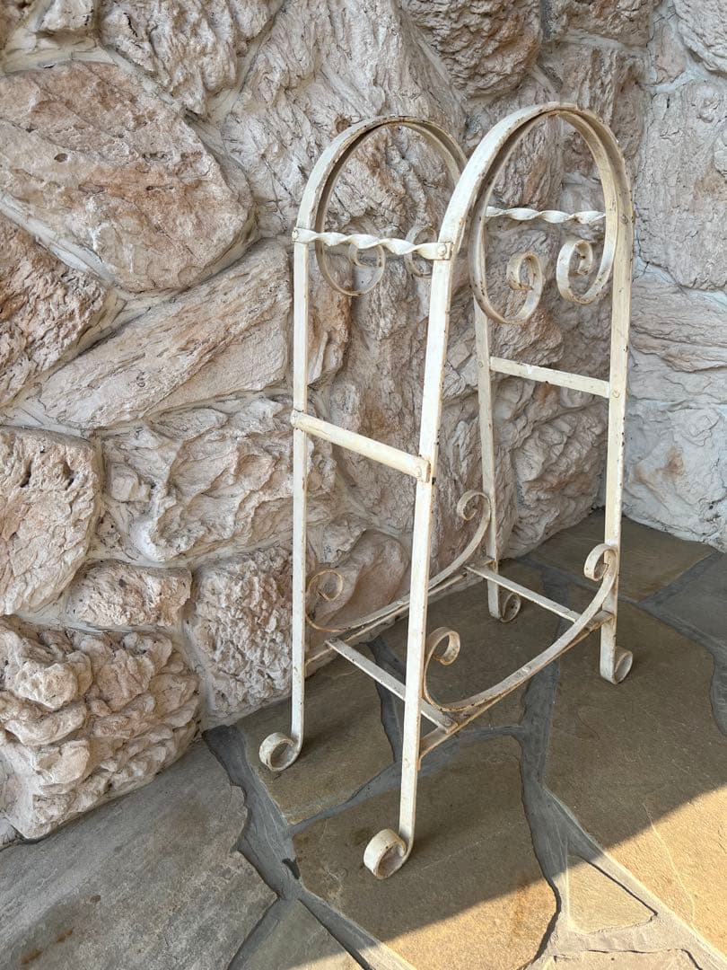 ☆値下げ☆フランスアンティーク アイアン製ホワイトペイントの傘立て