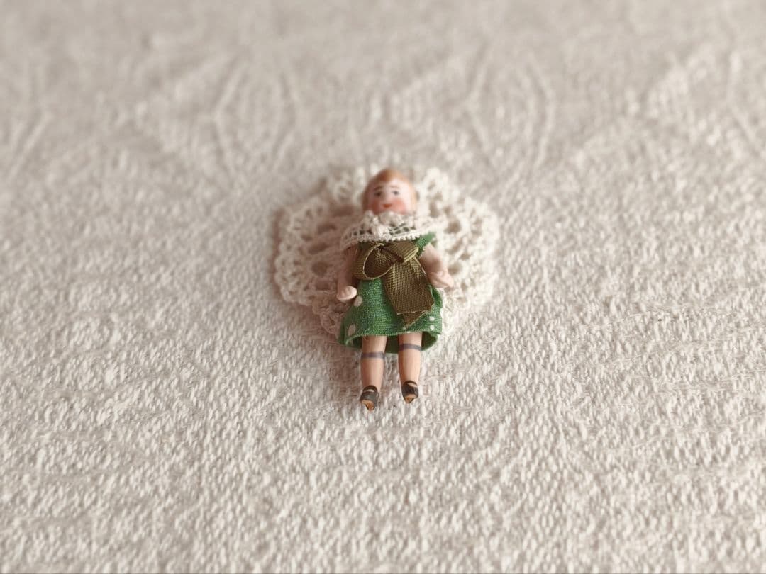 * mini doll ❀ * 親指姫のような 小さな女の子