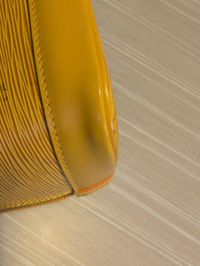 ☆値下げ☆LOUIS VUITTON ルイヴィトン エピ アルマ