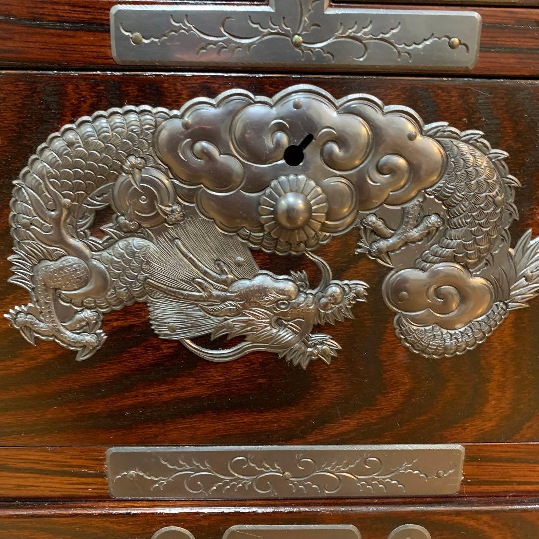 韓国 李朝けやき作り 薬箪笥 くすり箪笥 魚の鍵付き 民芸家具 収納