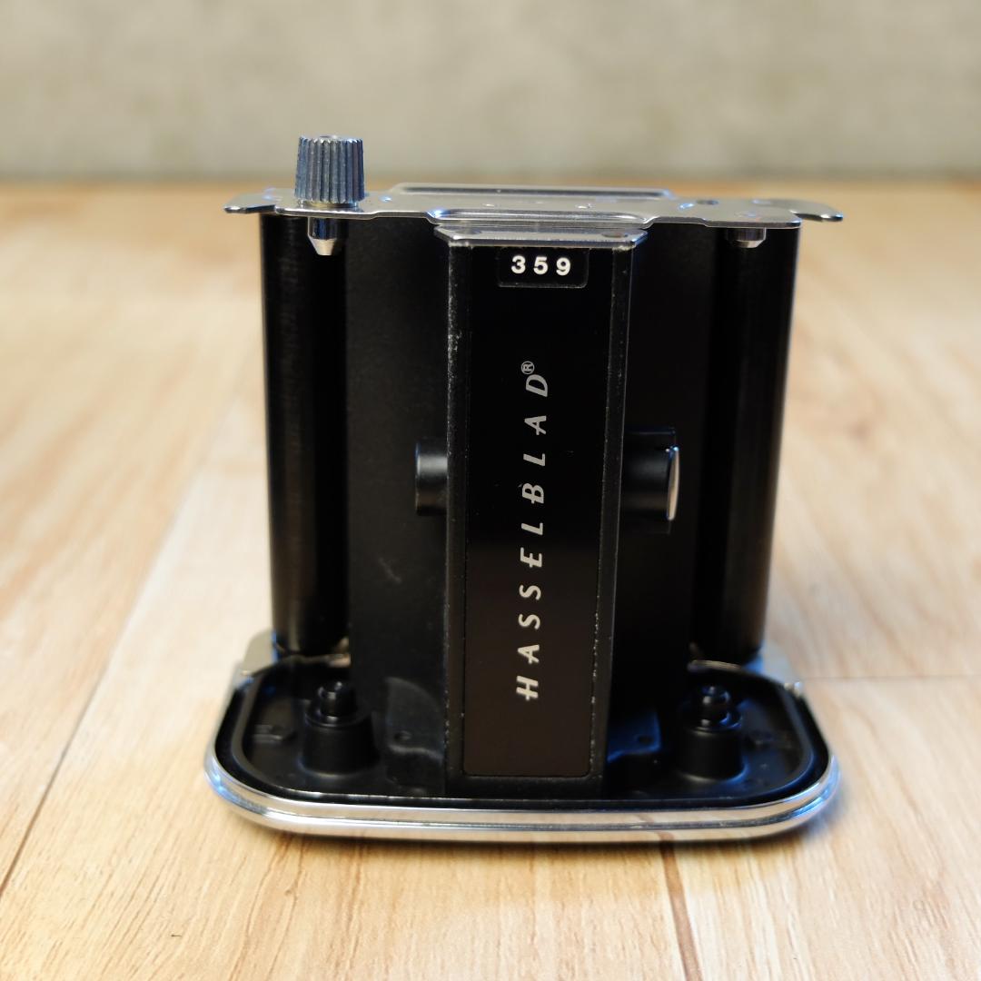 ハッセルブラッド500CM＋ディスタゴンCF 50/4＋フラッシュガンブラケット