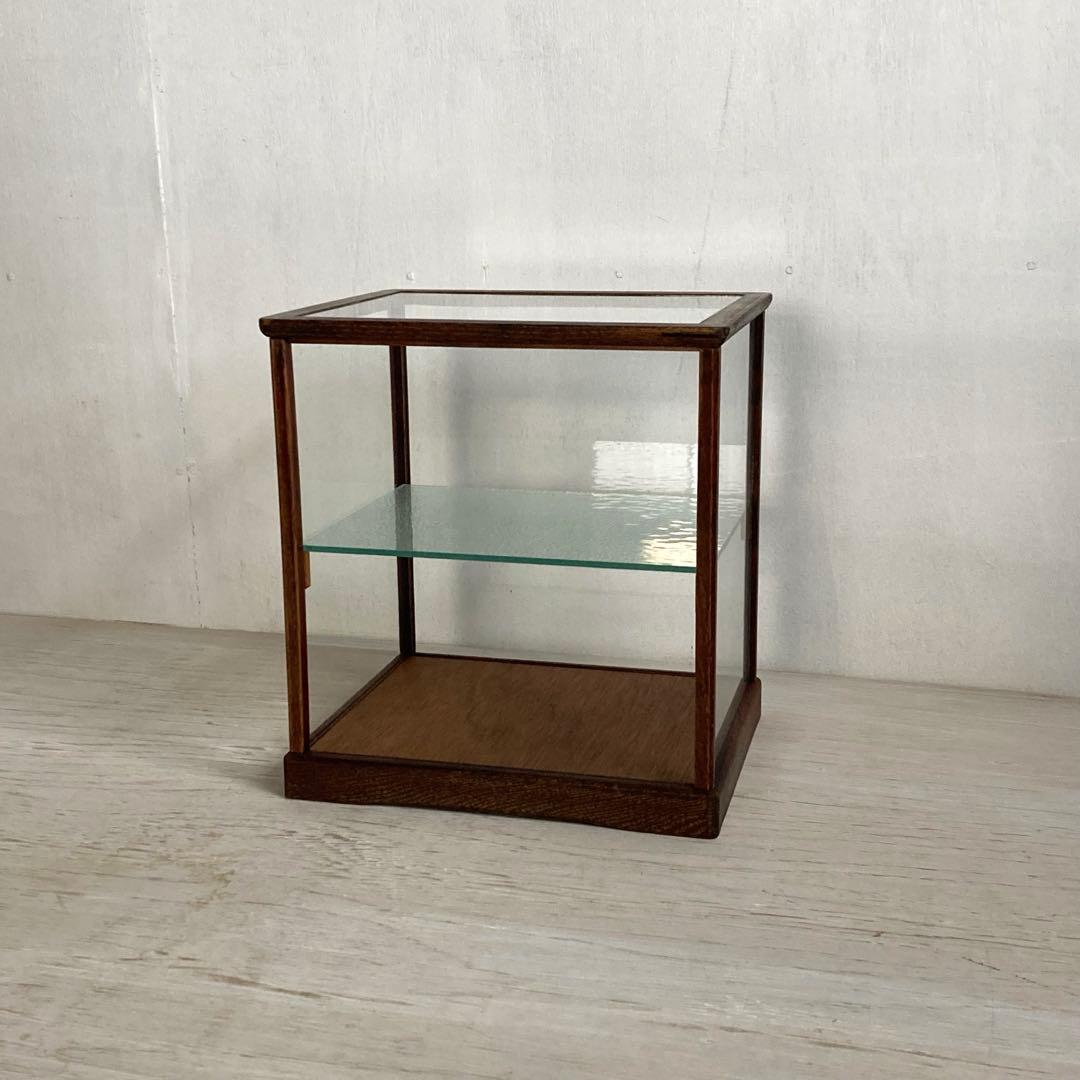 古い木製 小振り ガラスケース 2段 卓上ショーケース 扉なし - メルカリ