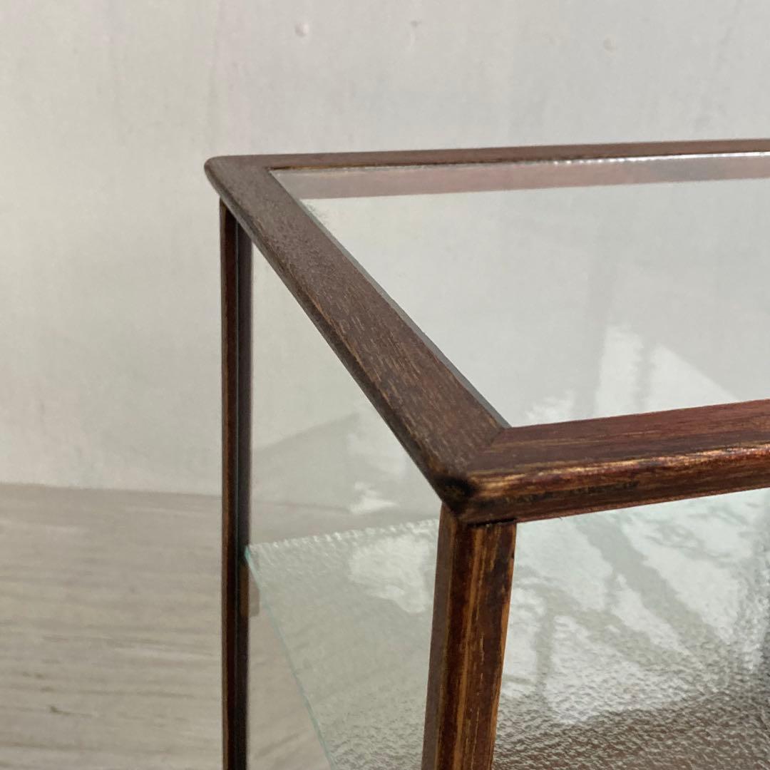 古い木製 小振り ガラスケース 2段 卓上ショーケース 扉なし - メルカリ