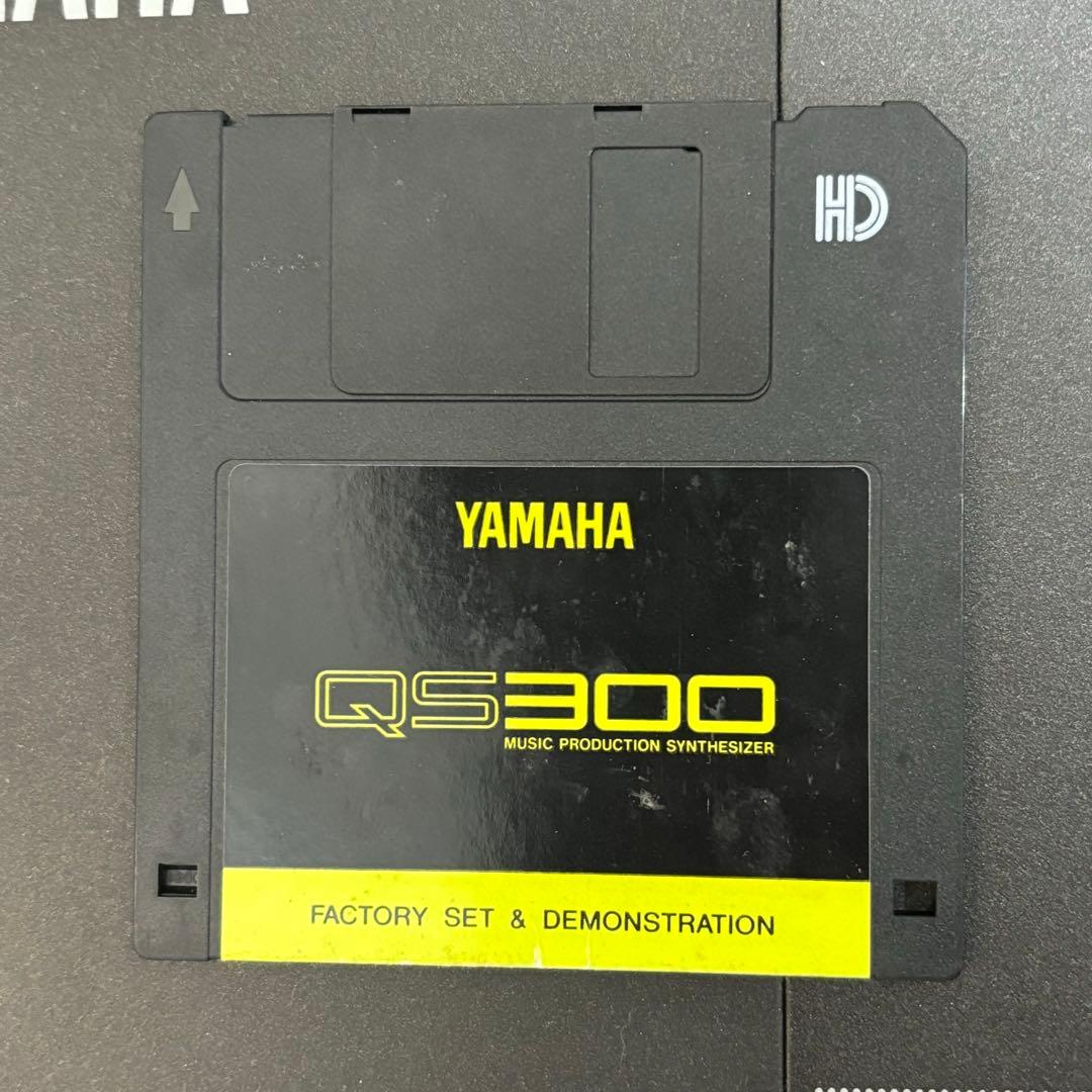 access浅倉大介サイン入り】YAMAHA QS300 希少！ - メルカリ