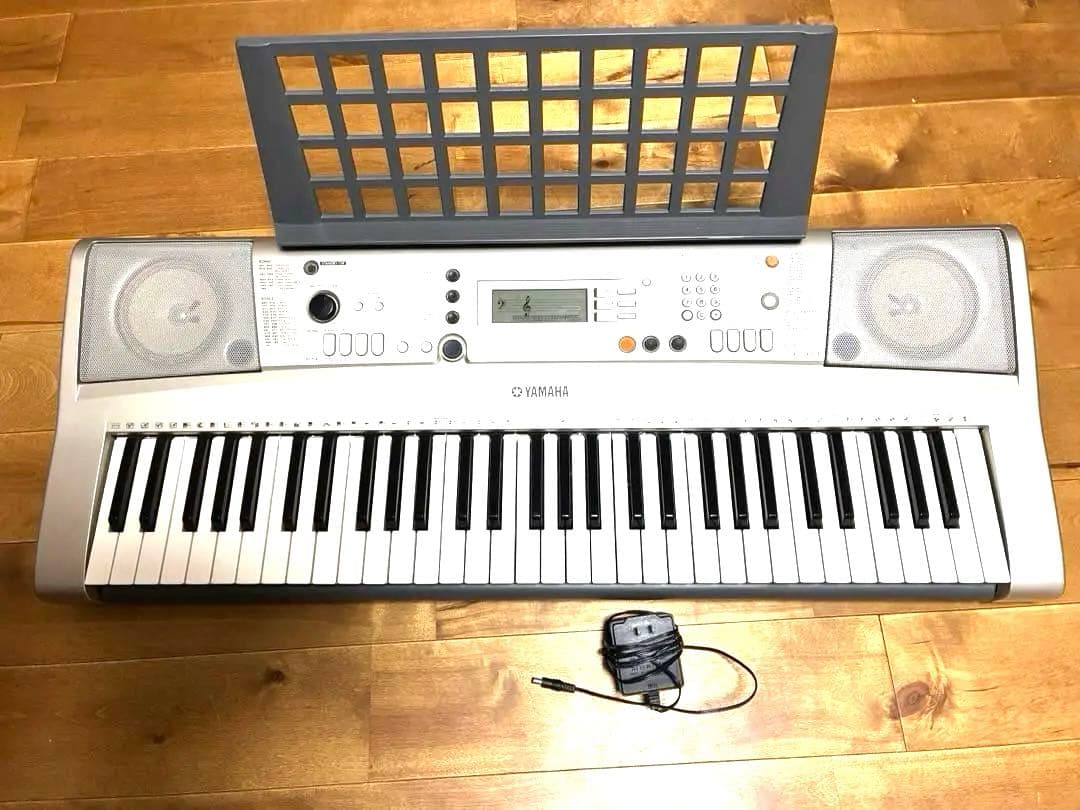YAMAHA 高音質キーボードPSR-E313 動作良好！