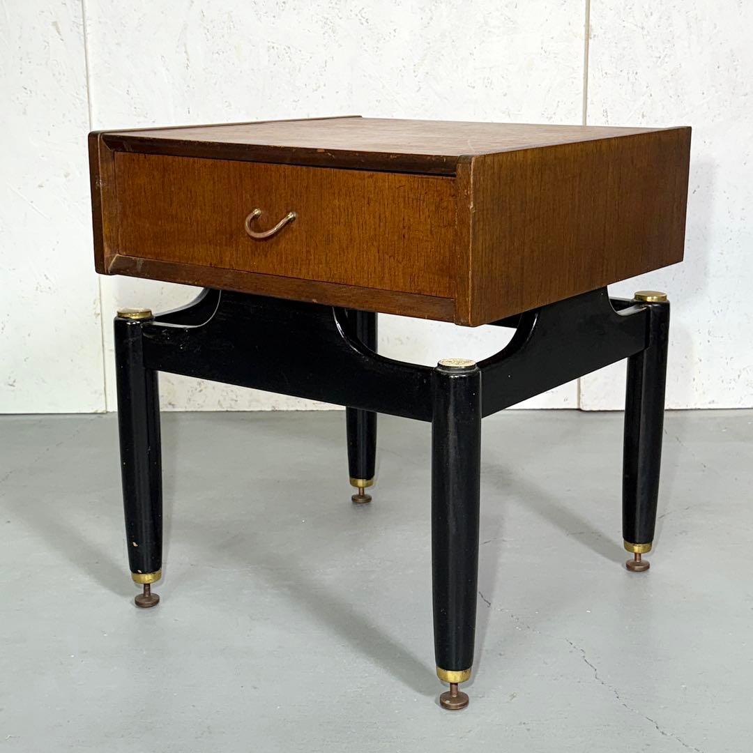 G-PLAN ベッドサイドキャビネット ナイトテーブル(301)-が通販できます