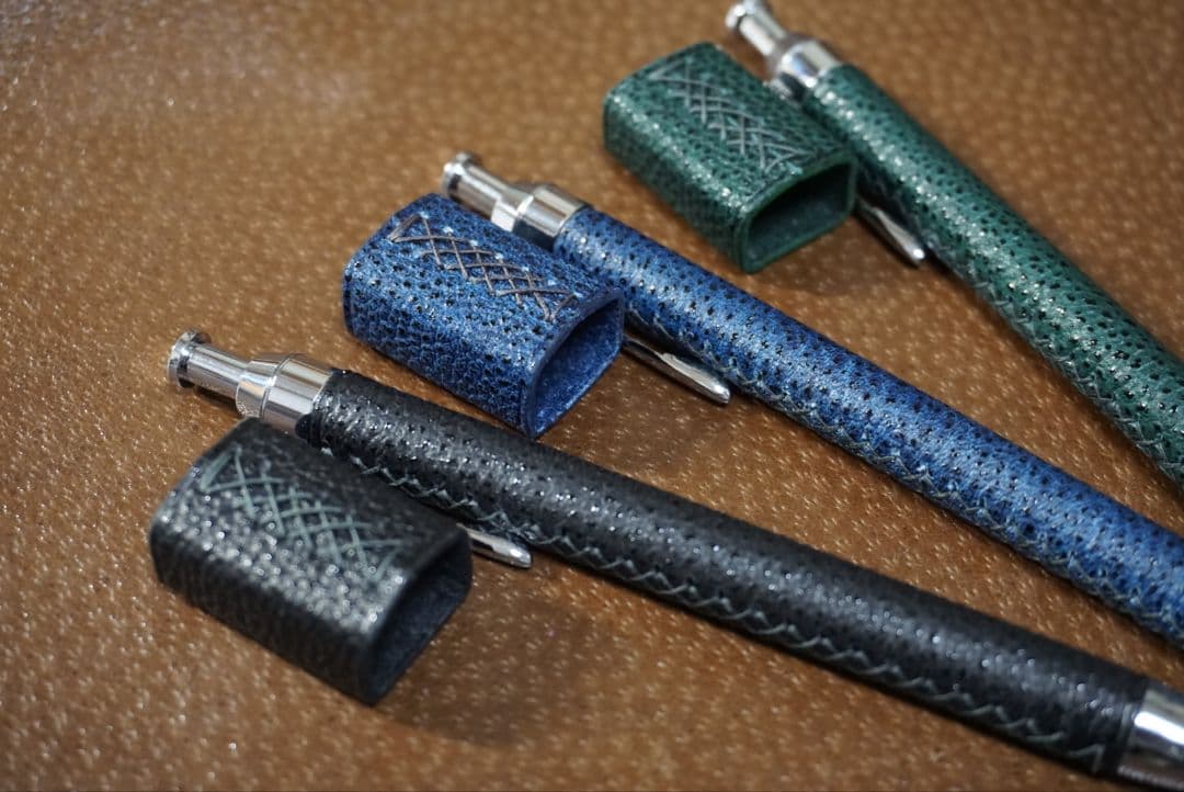 セール】藍色 革軸ペン 消しゴムケースセット