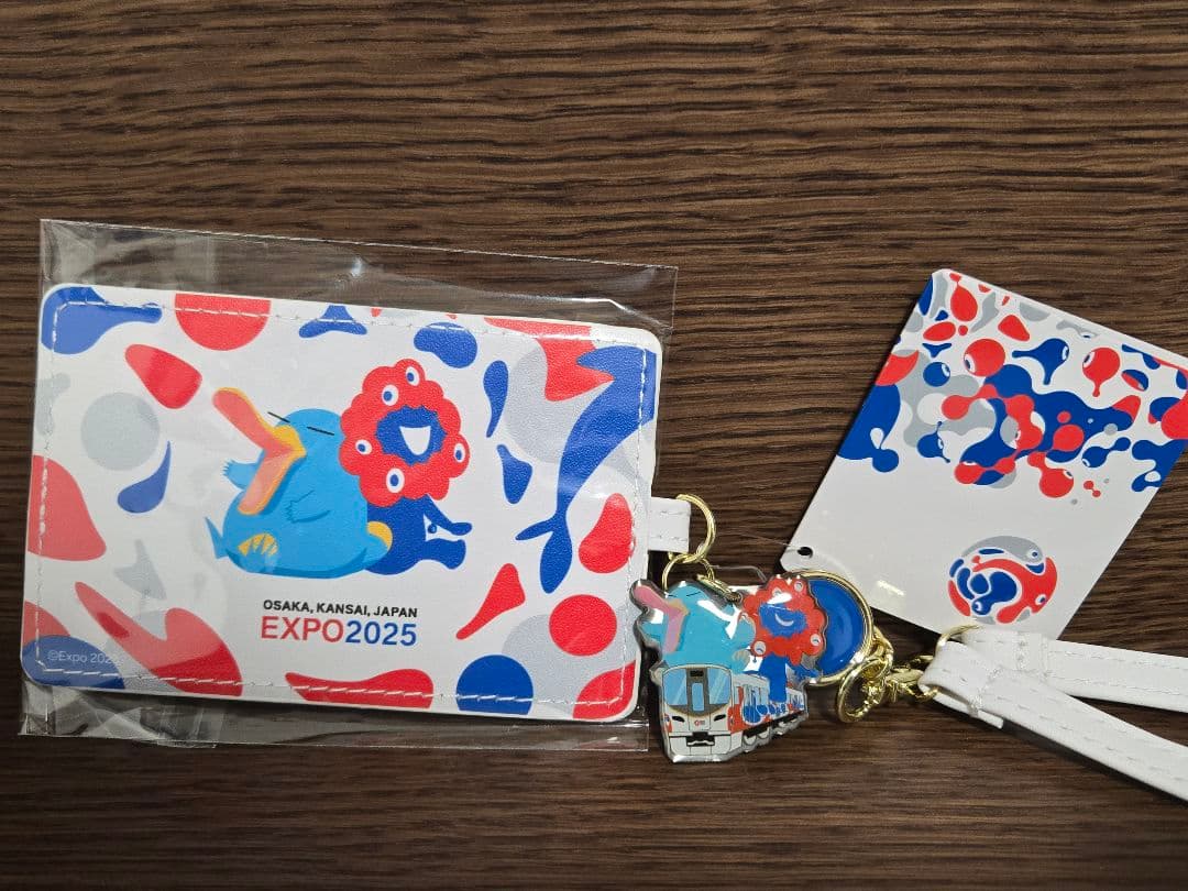 渡*樹様 完売品　万博限定ミャクミャク記念ICOCA + 合皮パスケースセット