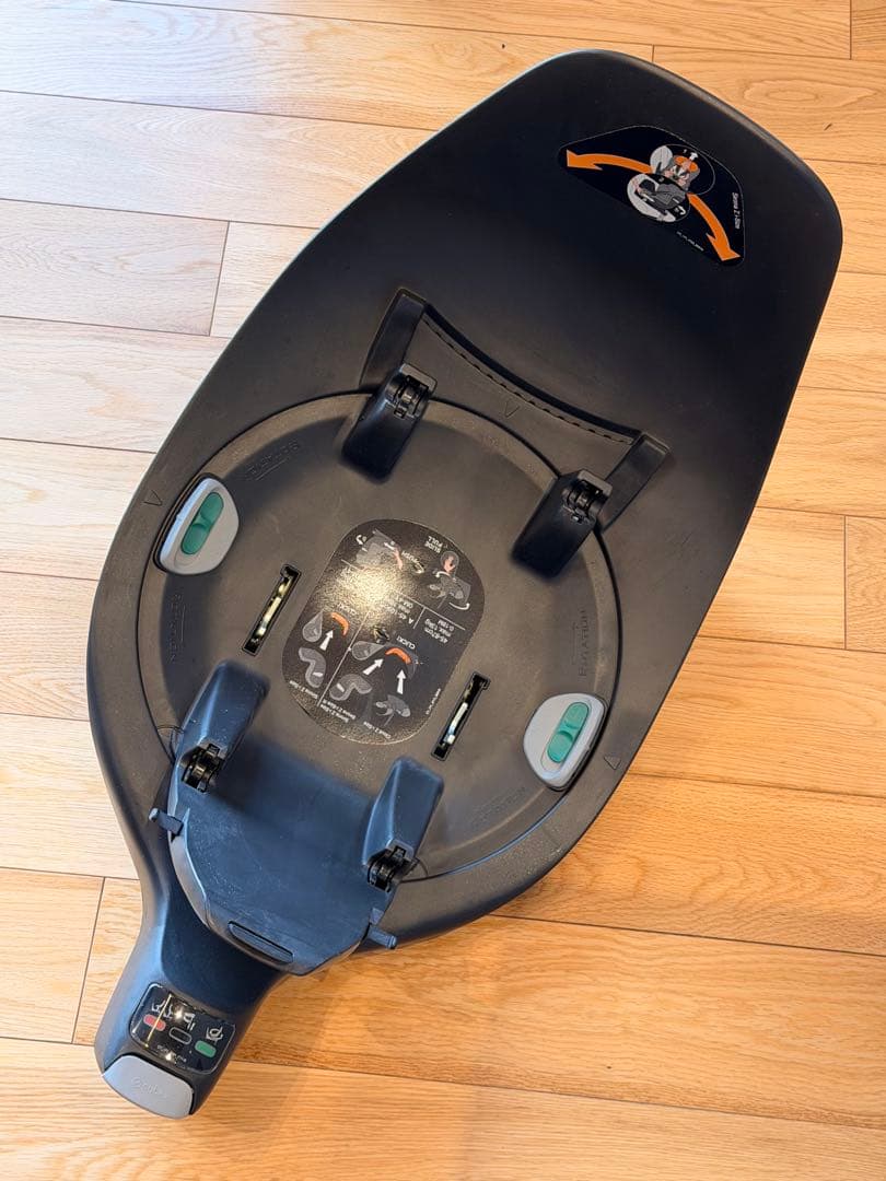 Cybex ベースZ チャイルドシート ブラック - メルカリ