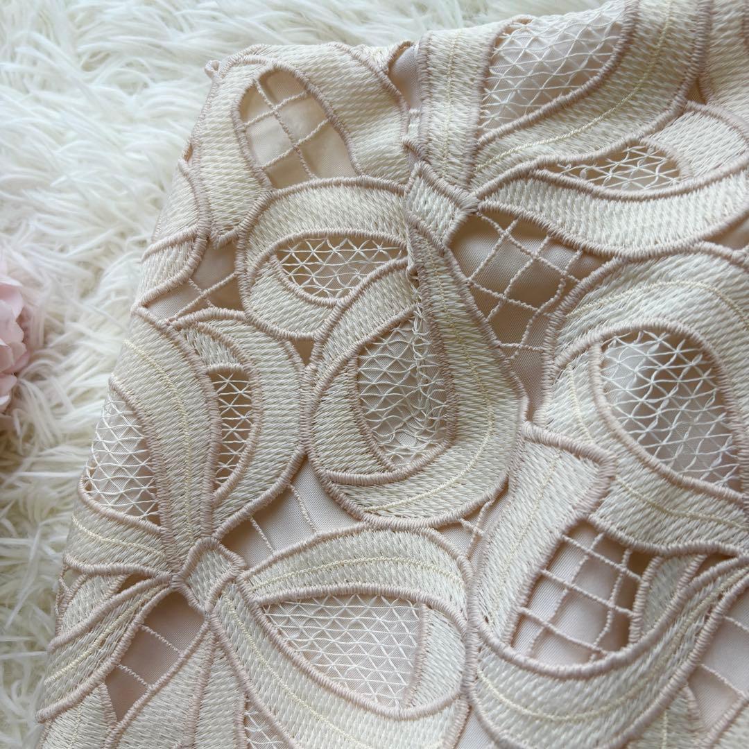 【未使用品】 23年　エムズグレイシー　リボンレースタイトスカート　刺繍　36