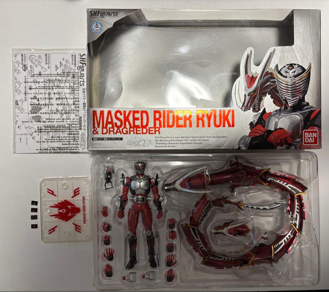 s.h.figuarts 仮面ライダー龍騎&ナイト&王蛇&ゾルダセット