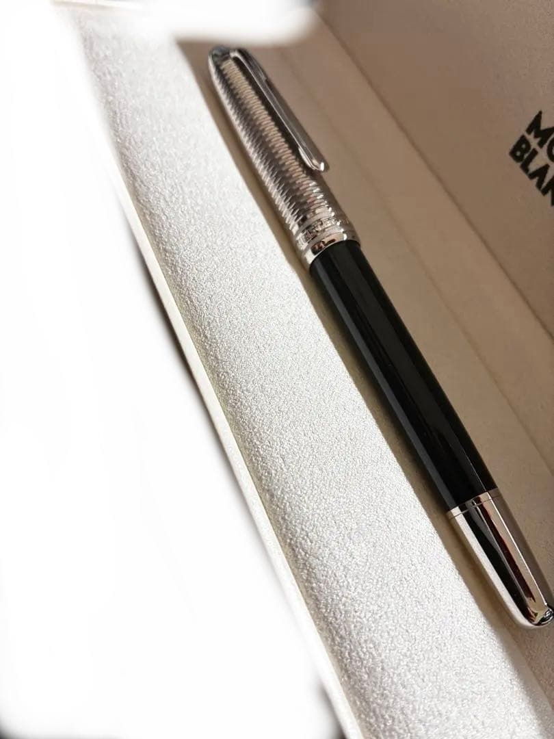 u*m様 【極美品】モンブラン ローラーボールペン ソリテール ドゥエ