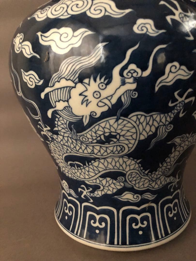 中国骨董 古美術 大明嘉靖年製 青花五爪龍紋壺、花瓶 - winetouritalia.com