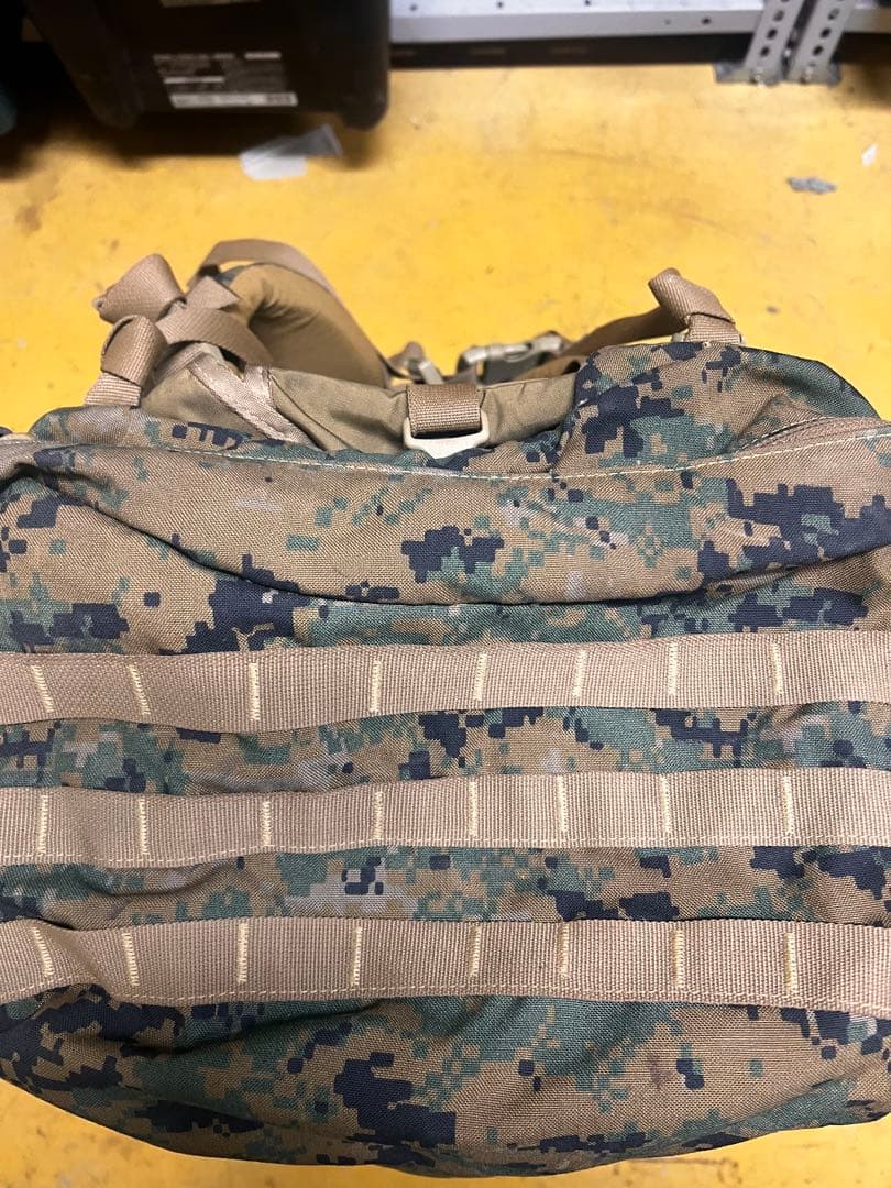 実物米海兵隊 100L超バックパック 大容量 モールシステム だいぶ赤字