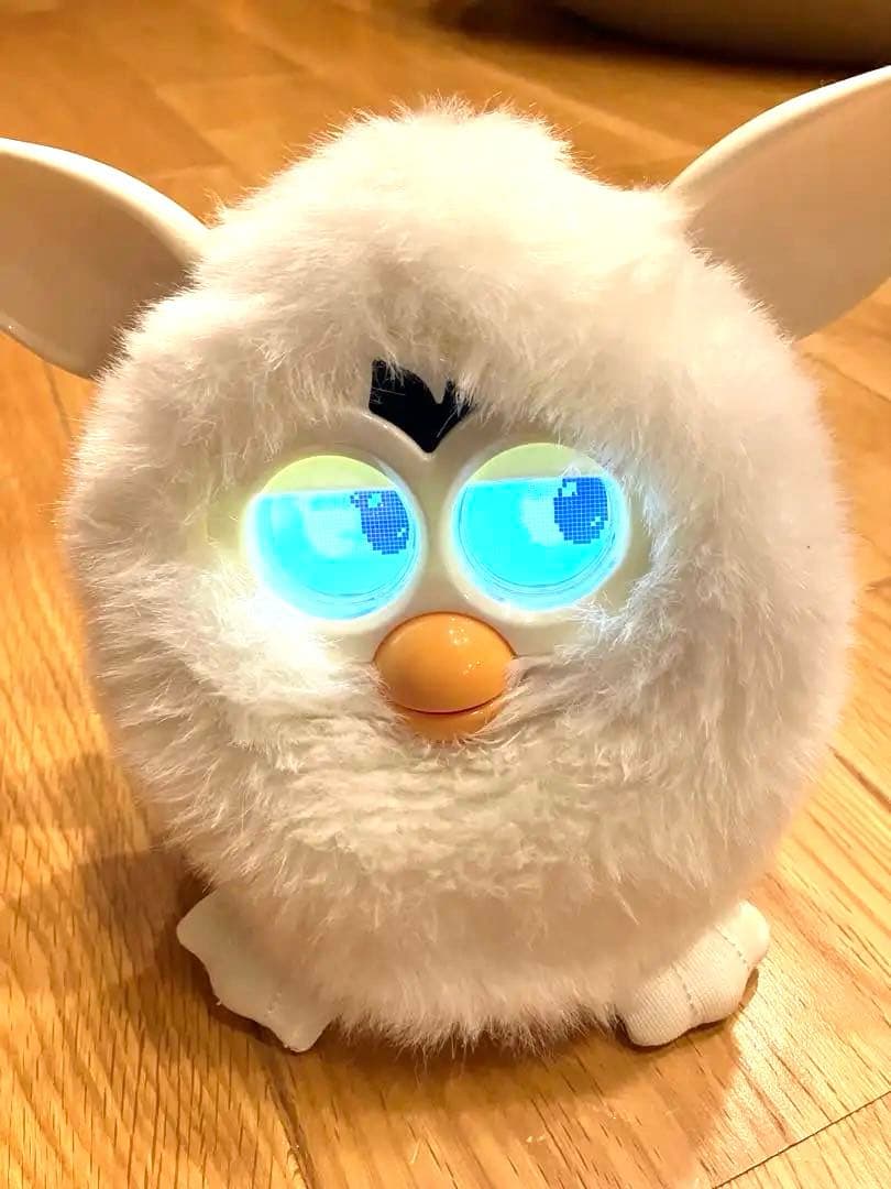 ファービー　マシュマロホワイト　2012 動作確認済み