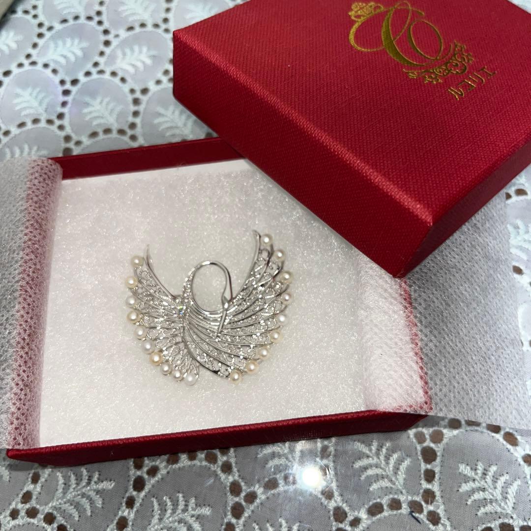 ルコリエ 鶴ブローチ 入学式 卒業式 セレモニー