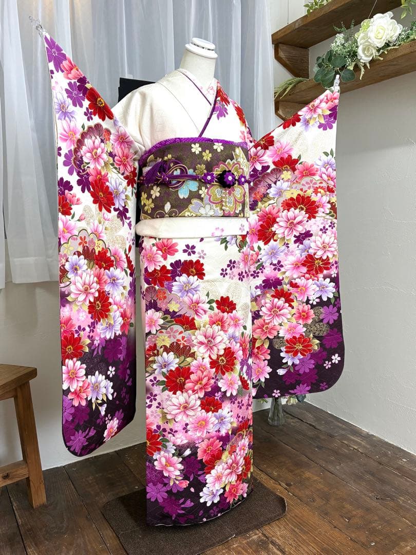 成人式 振袖フルセット 1139 白地 ピンク 紫花柄 正絹 振袖 格安！