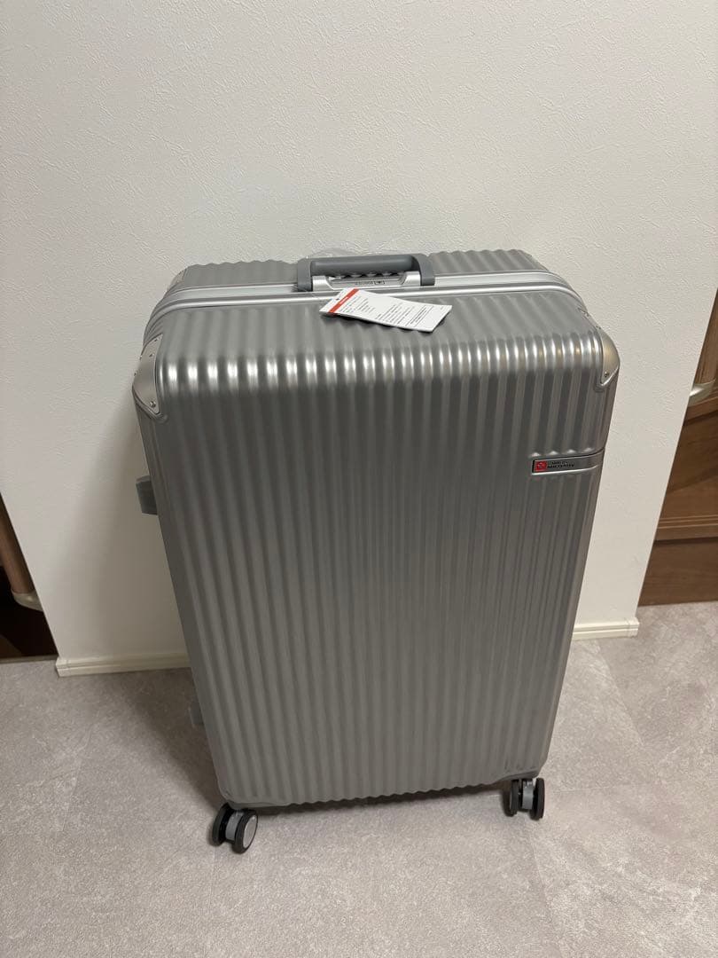 新品未使用】スイスミリタリー SM-I828 28in スーツケース 105L