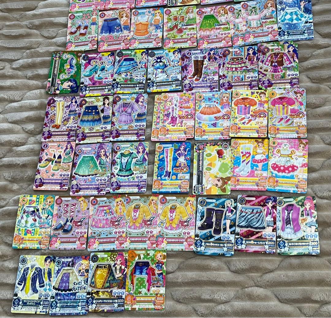 アイカツカードバラ売りです