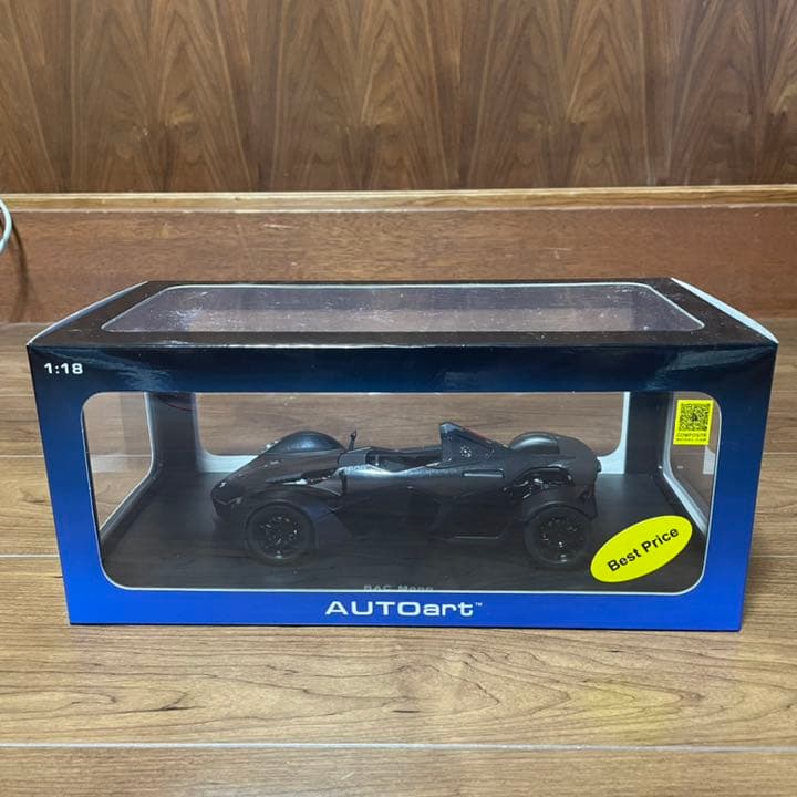 未展示品　オートアート1/18 BAC Mono メタリック・ブラック