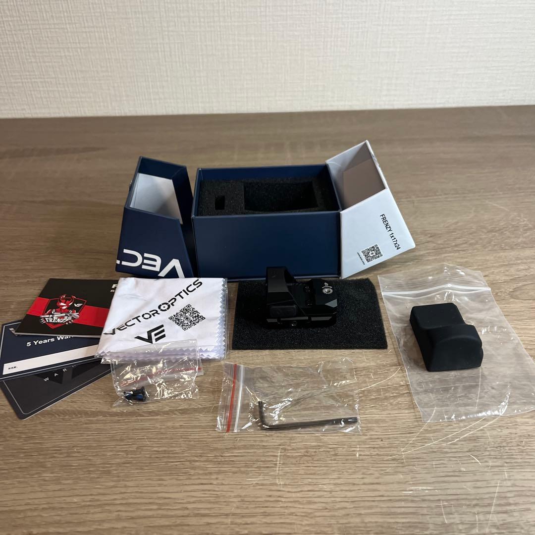 ベクターオプティクス　VECTOROPTICS FRENZY 1×17×24