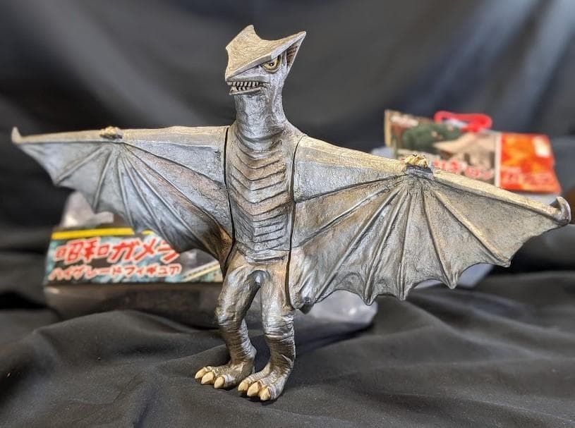 昭和ガメラ未開封＆ギロン未開封＋宇宙ギャオス（ロケット・エクス