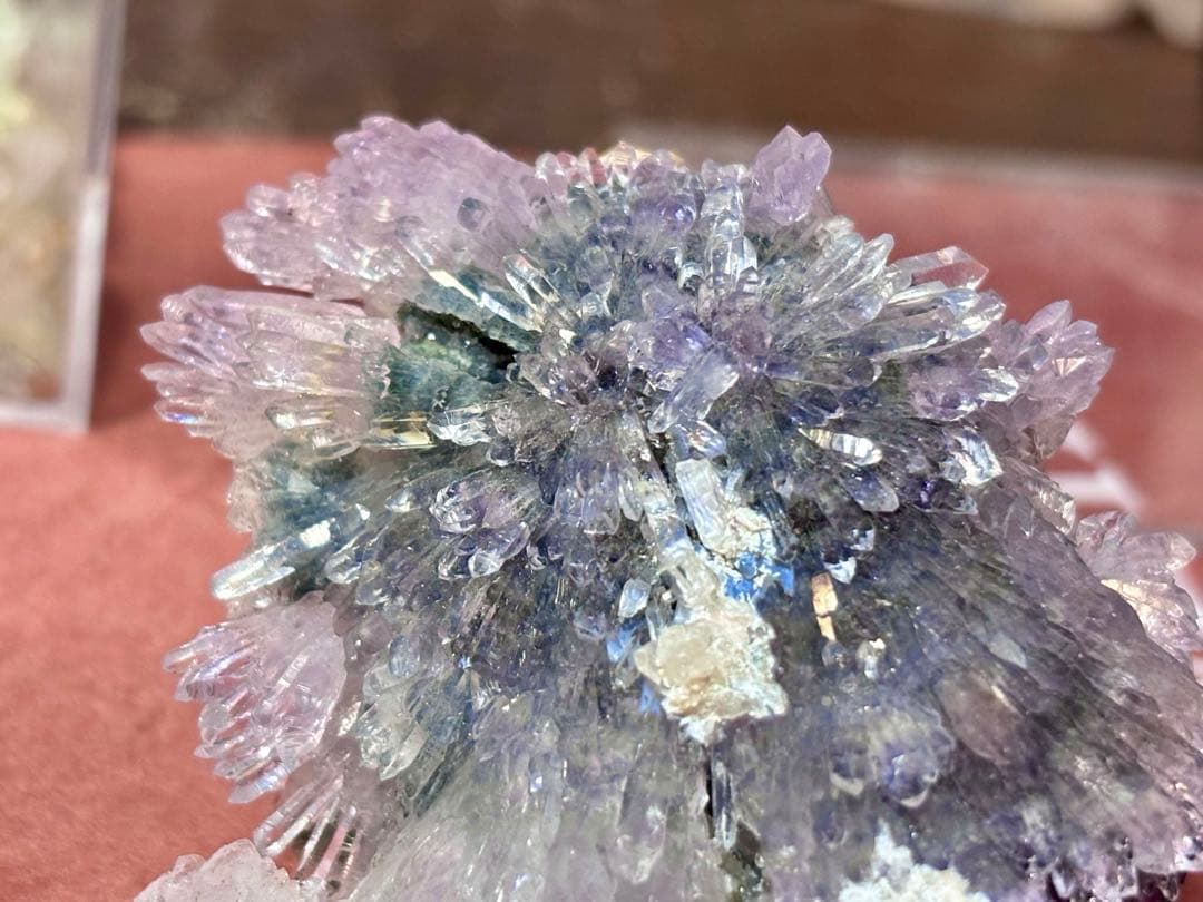 ブラジル Rio Grande do Sul産 アメジスト（フラワーアメジスト）の