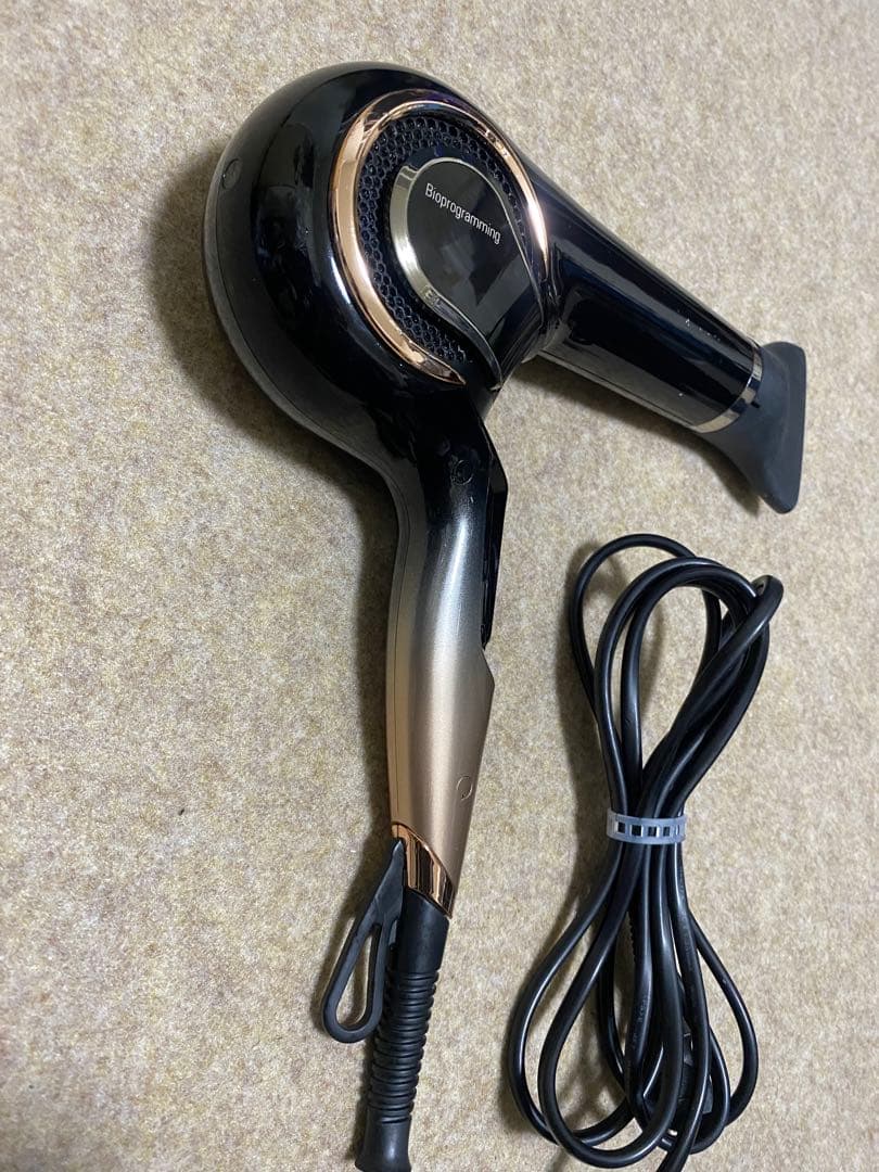 リュミエリーナ　レプロナイザー 4D plus ヘアビューロンヘアビューザー2