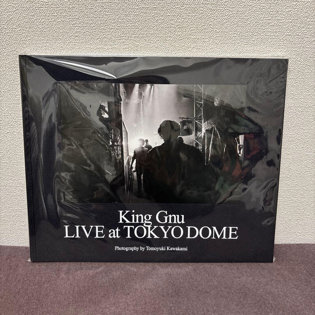 King Gnu LIVE at TOKYO DOME 写真集 - メルカリ