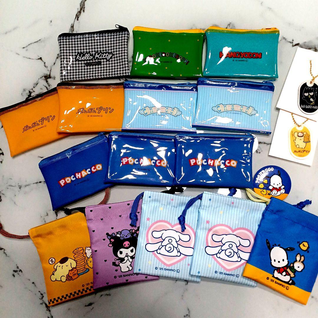 サンリオキャラクターズ　フラットポーチ　巾着　缶バッチ　アクリルキーホルダー