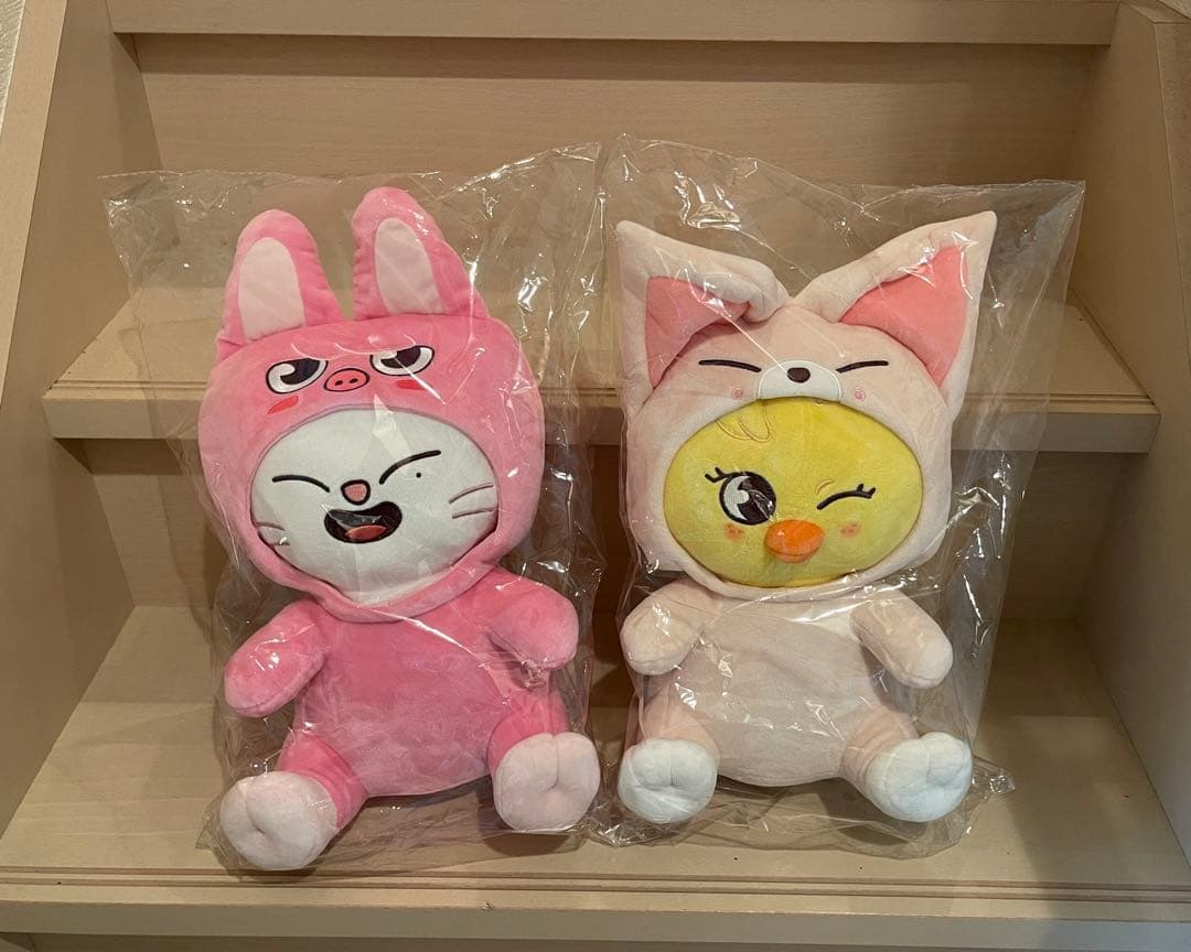 Stray Kids SKZ TOY WORLD 抱きぬいぐるみジニレット