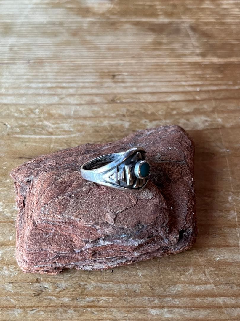 ナバホ サンダーバード リング ヴィンテージ イーグル インディアンジュエリー