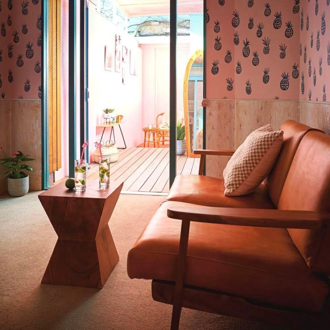 レインツリー材 高級 ロー サイド テーブル 花台 無垢材 木製 机 天然木