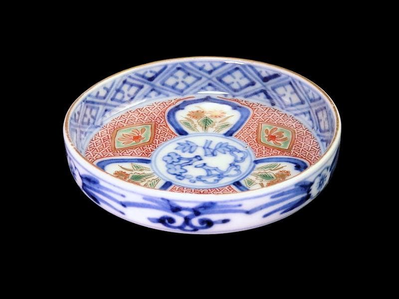 大聖寺伊万里　金襴手　毘沙門亀甲紋に花の図　豆皿　D497AS-CTf