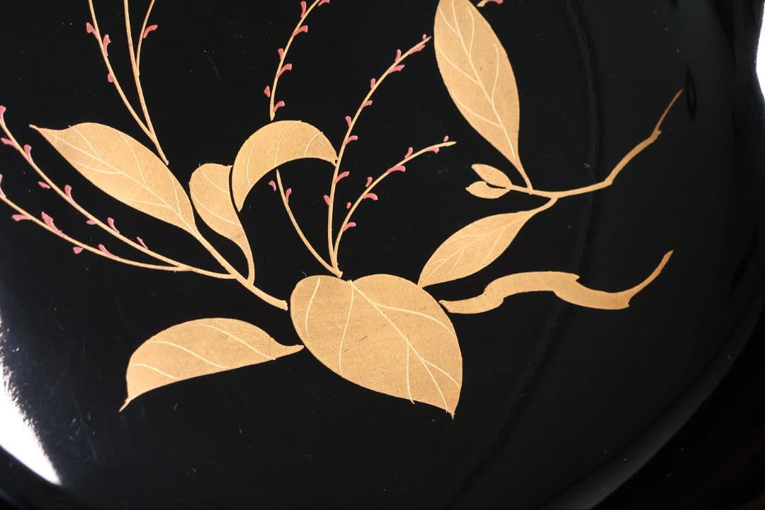 MB188】天然木漆塗 紫陽花と葵 金蒔絵 螺鈿入 黒塗 煮物椀 二客 昭和期