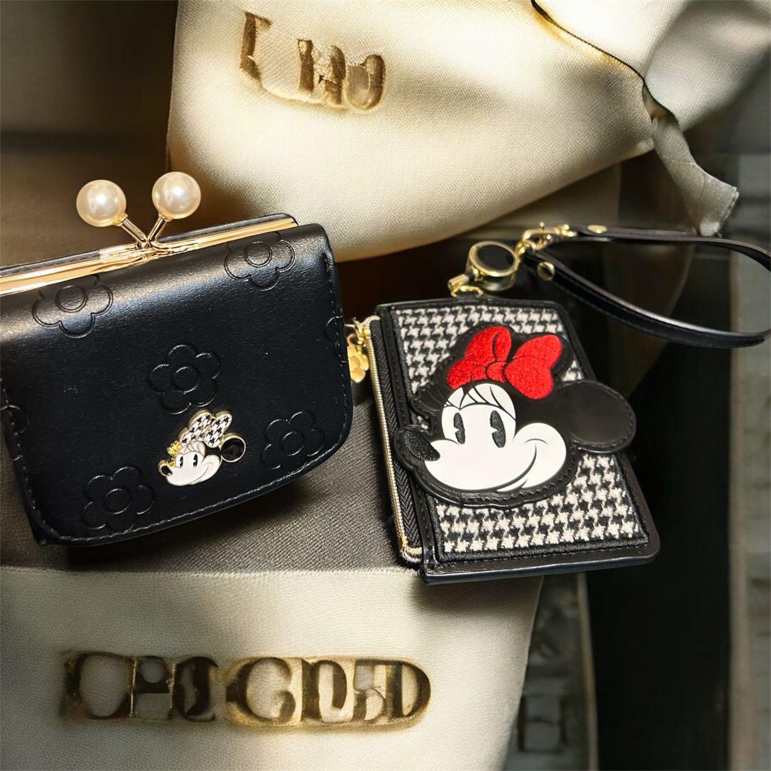 ディズニー×マリークワント♡三つ折り財布＆ファスナー付きパスケース