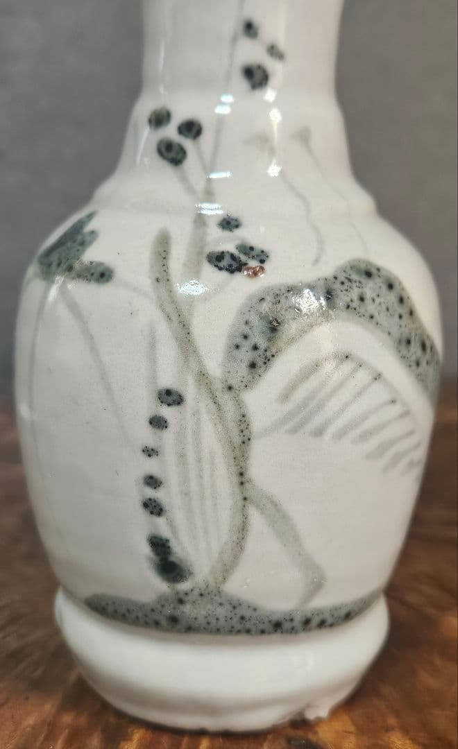 江戸時代中期　古伊万里　染付　草花の図　広口　花入れ　花生け　高 14.0cm