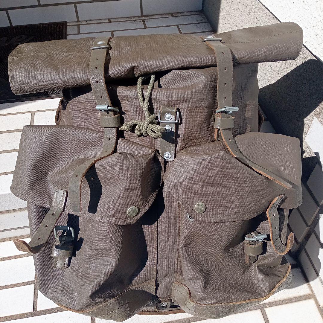 スイス軍　山岳部隊用　大型バックパック　１９７７年製ビンテージ　状態良品！