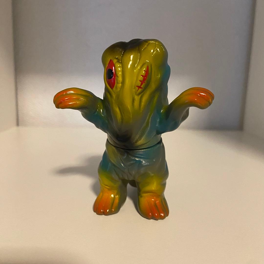 ギャラクティックス夜遊びヘドラソフビ